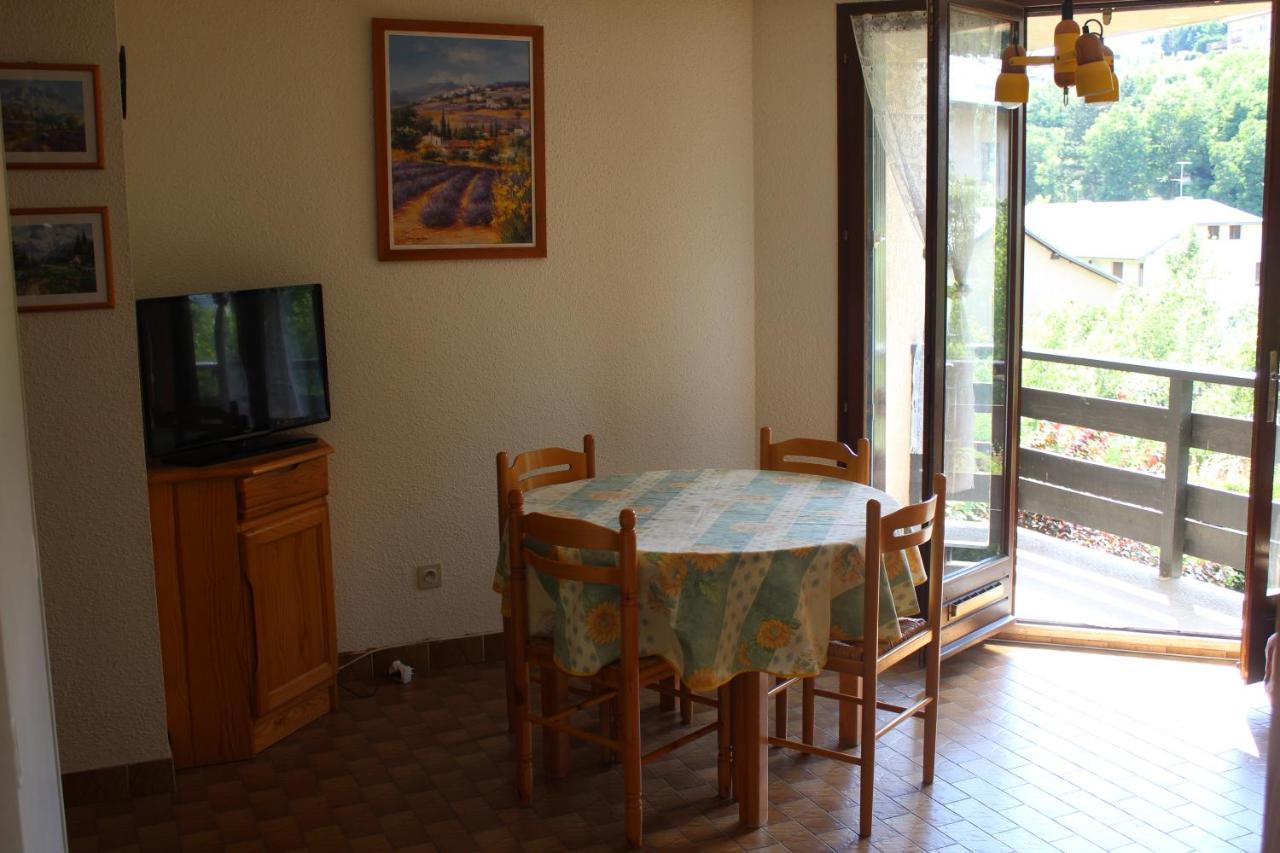 Appartement Au Calme, A Deux Pas Du Plan D Eau Embrun Exteriör bild